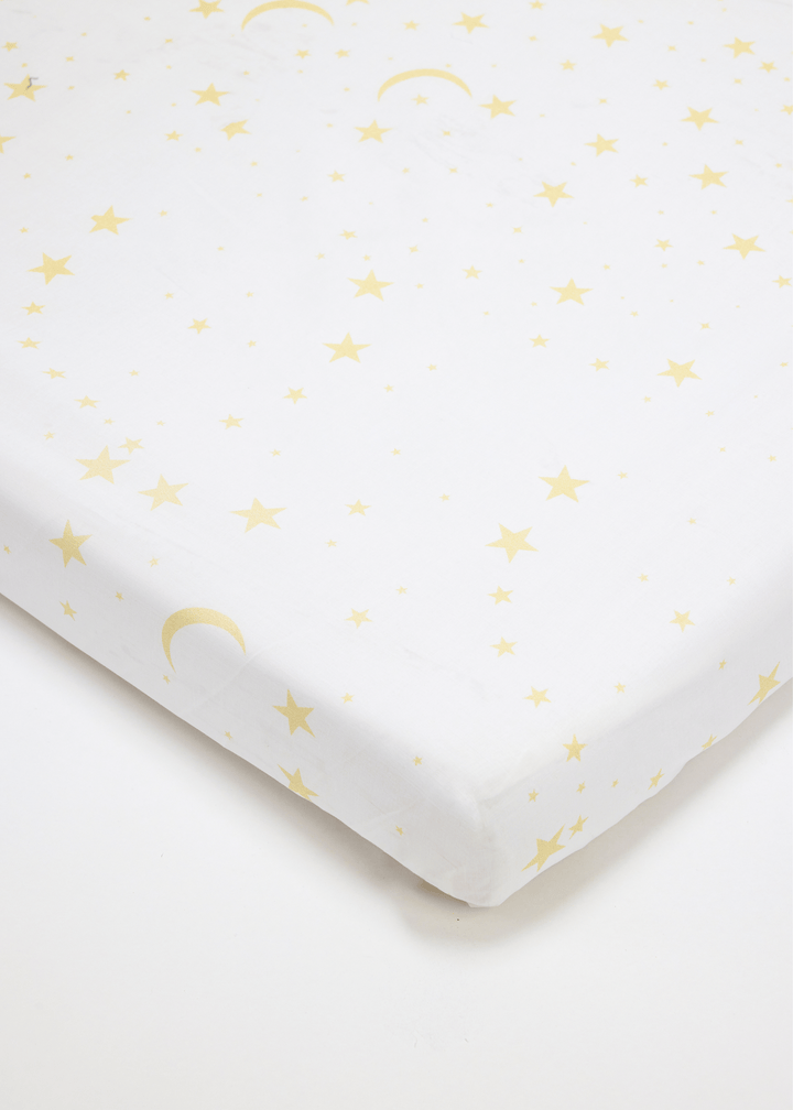 ملاءة سرير لونا المجهزة